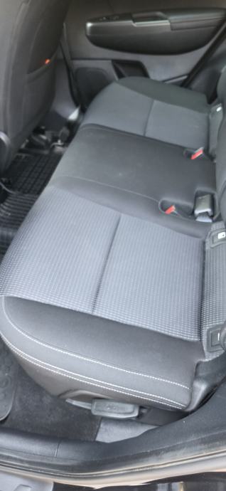 Kia Sportage 1,6 CRDi Black Design, 2021, fotografija 18