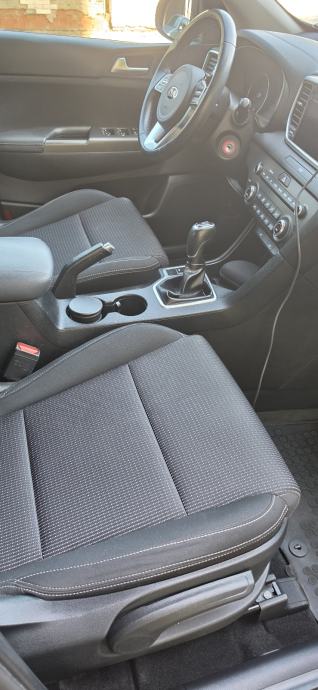 Kia Sportage 1,6 CRDi Black Design, 2021, fotografija 19