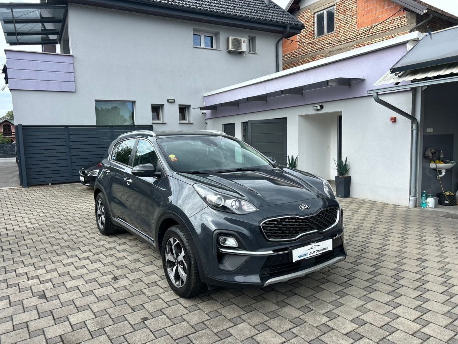 Kia Sportage 1,6 CRDi *garancija na km*, fotografija 6
