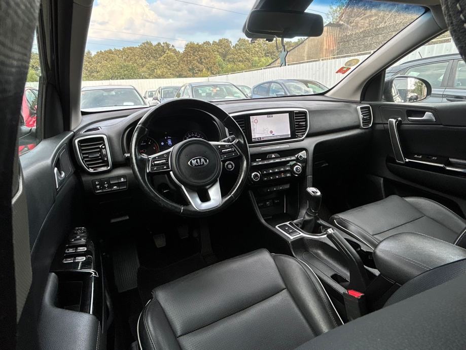 Kia Sportage 1,6 CRDi *garancija na km*, fotografija 8