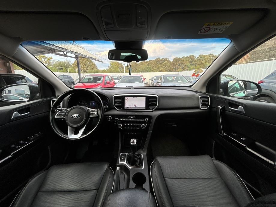 Kia Sportage 1,6 CRDi *garancija na km*, fotografija 9