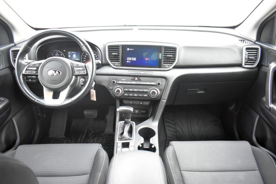 Kia Sportage 1.6 CRDI Black Design 7DCT*HR*1.VL.,TVORNIČKO,REG 08/27, fotografija 7