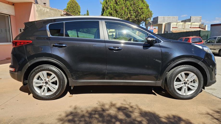 KIA SPORTAGE 1.6 GDI 2017 SERVISNA GARANCIJA REGISTRIRAN, pogled izvana - slika 4