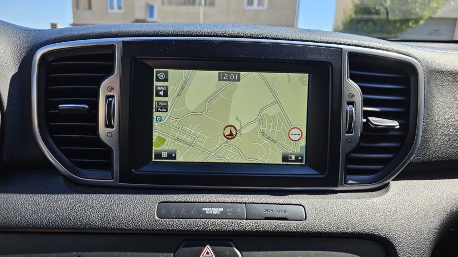 KIA SPORTAGE 1.6 GDI 2017 SERVISNA GARANCIJA REGISTRIRAN, fotografija 12