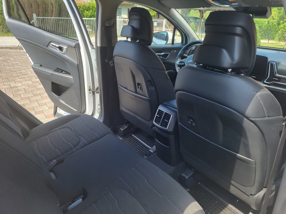 Kia Sportage 1,6 T-GDI automatik MHEV EX Style DCT 2WD, fotografija 8