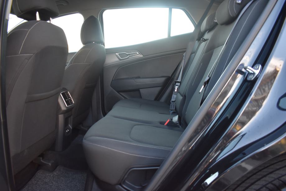 Kia Sportage 1.6 T-GDI FRESH, NAV, KAMERA, TEMPOMAT, fotografija 16