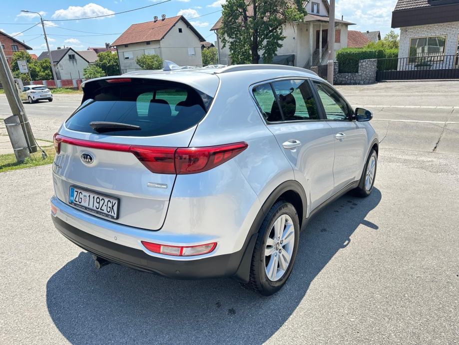 Kia Sportage 1.7 CRDI 2017g Kupljen u Hr..reg.1 godinu, fotografija 5