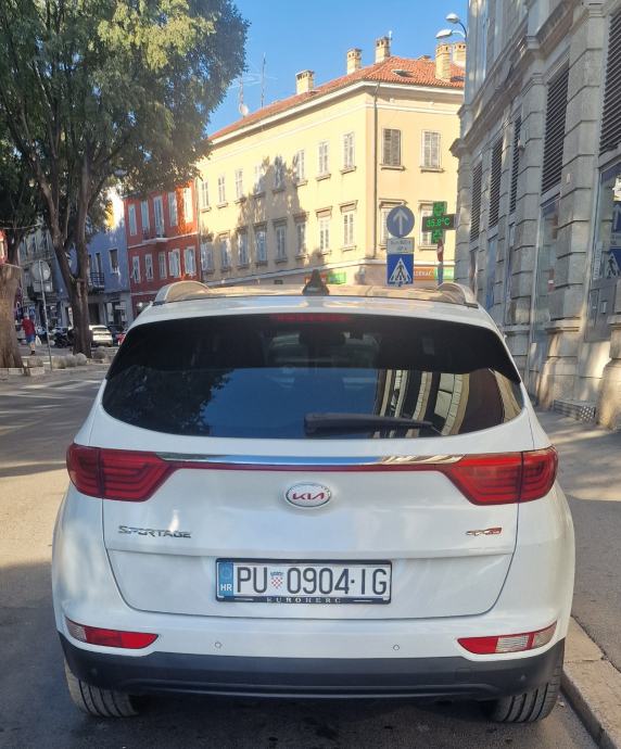 Kia Sportage 1.7 CRDI automatik, fotografija 2