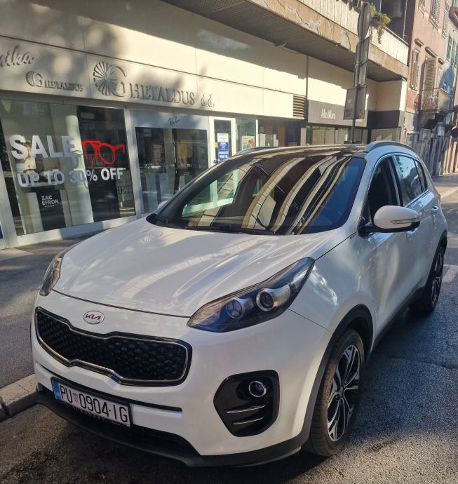 Kia Sportage 1.7 CRDI automatik, fotografija 3