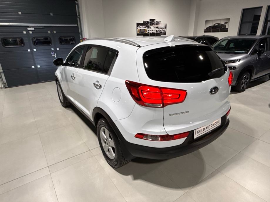 ⭐️KIA SPORTAGE 1.7 CRDI⭐️EDITION◼️KAMERA◼️2 GODINE JAMSTVA✅⭐️, fotografija 7