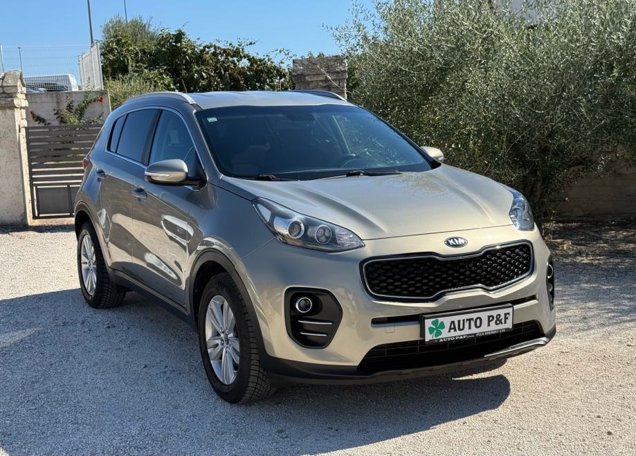 KIA Sportage 1.7 CRDi *HR auto/nije uvoz/registracija godinu dana*, fotografija 11