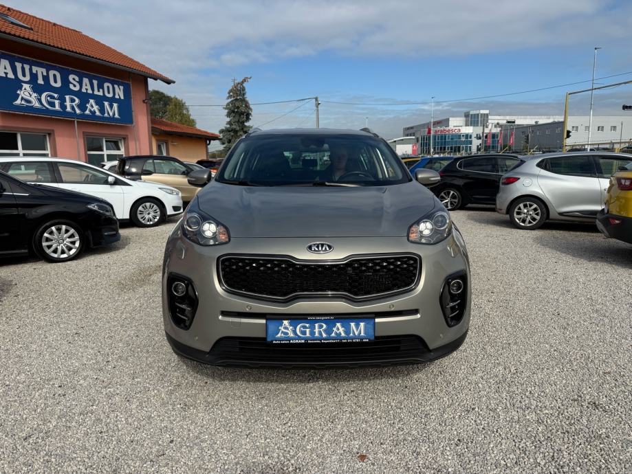Kia Sportage 1.7*CRDI*PRVI VLASNIK*NAVI*R.KAMERA*XENON*START STOP*SERV, fotografija 7
