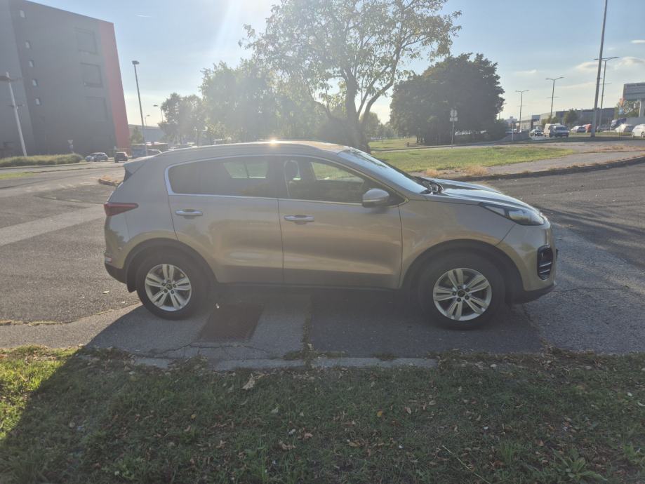 Kia Sportage 1.7 CRDI, fotografija 4