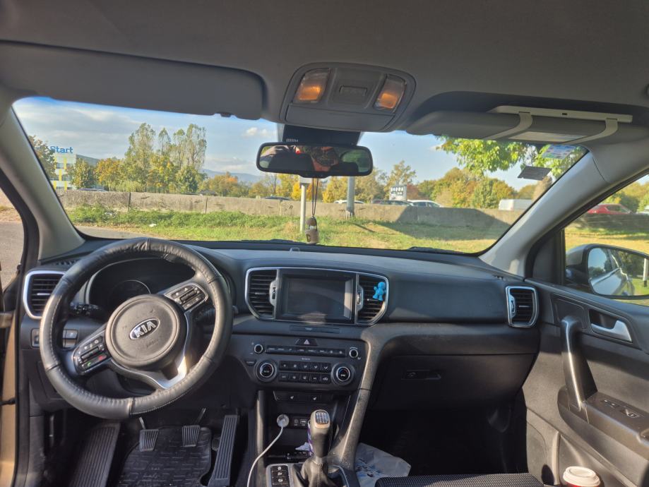 Kia Sportage 1.7 CRDI, fotografija 9