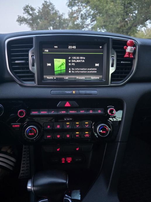 Kia Sportage 2,0 CRDi 4WD GT- line, fotografija 9