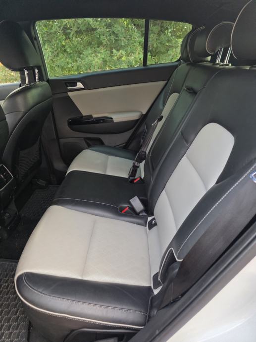 Kia Sportage 2,0 CRDi 4WD GT- line, fotografija 14