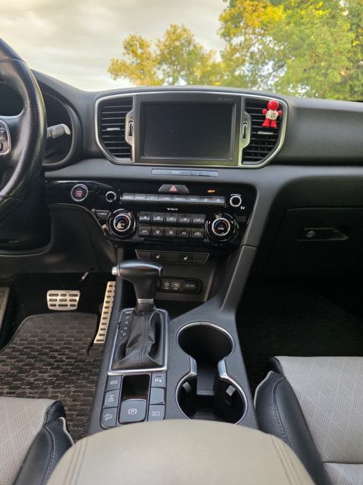 Kia Sportage 2,0 CRDi 4WD GT- line, fotografija 16