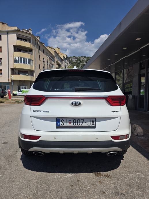 Kia Sportage 2,0 CRDi 4WD GT- line, fotografija 13