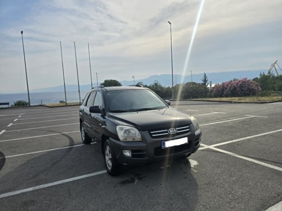 Kia Sportage 2,0 CRDi 4x4, fotografija 3