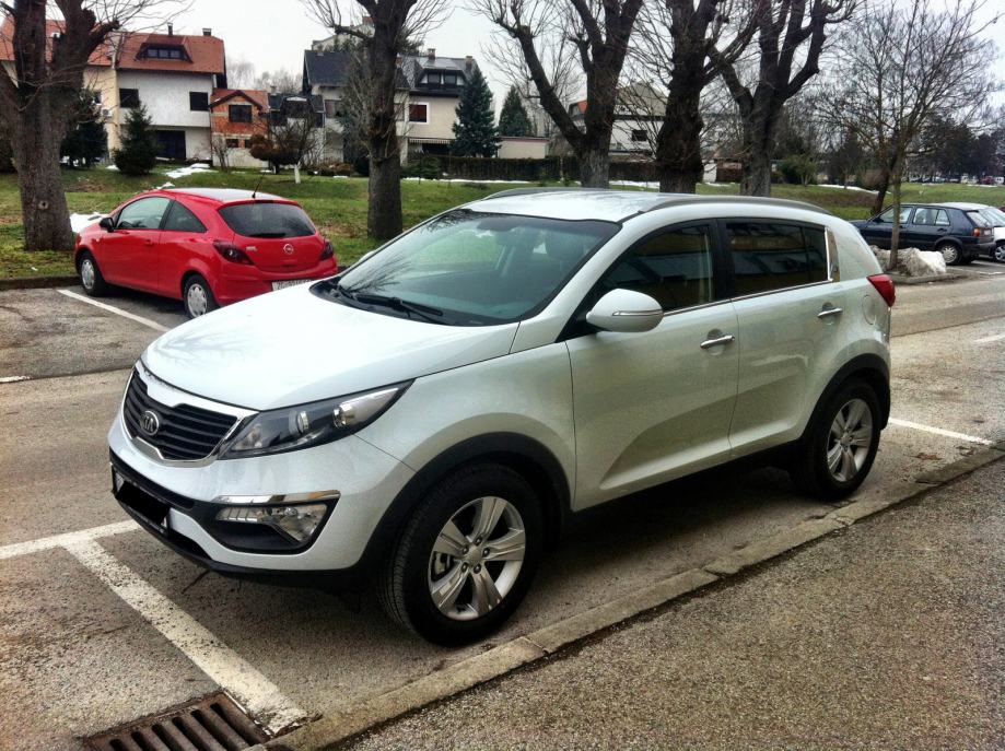 Kia sportage je