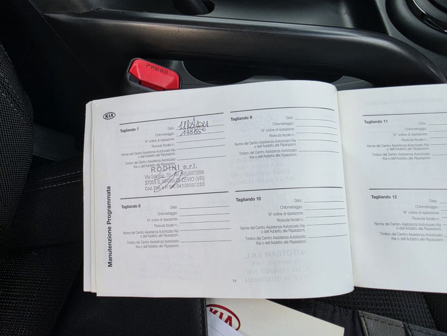 Kia Sportage 2WD 1,7 CRDi*SERVISNA *GARANCIJA 12 MJ *KARTICE 36 RATA*, fotografija 15