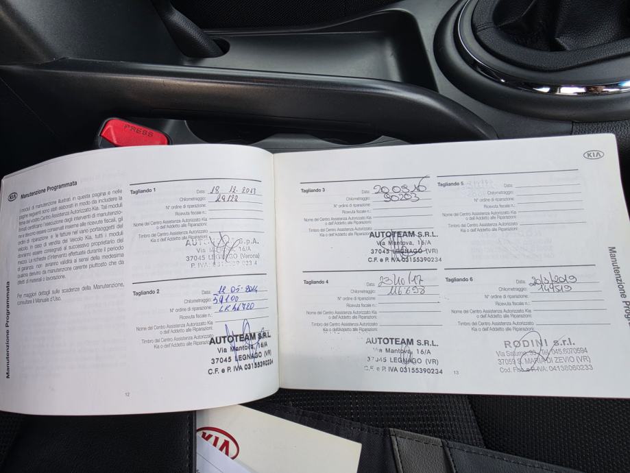Kia Sportage 2WD 1,7 CRDi*SERVISNA *GARANCIJA 12 MJ *KARTICE 36 RATA*, fotografija 14