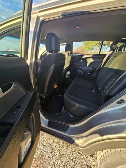 Kia Sportage 2WD 1,7 CRDi, fotografija 8