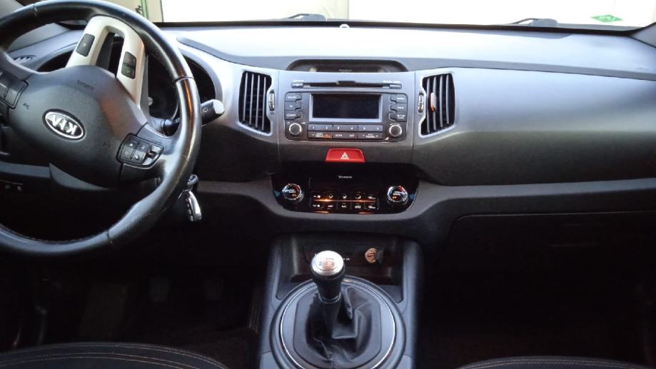 Kia Sportage 2.0 4WD PLIN, fotografija 6