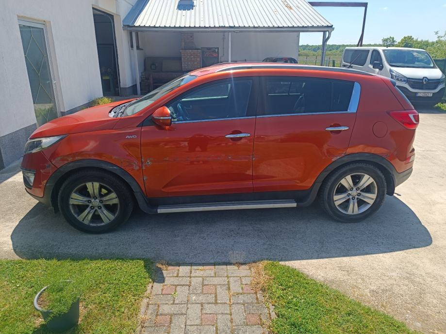 Kia Sportage 2.0 4WD PLIN, fotografija 8
