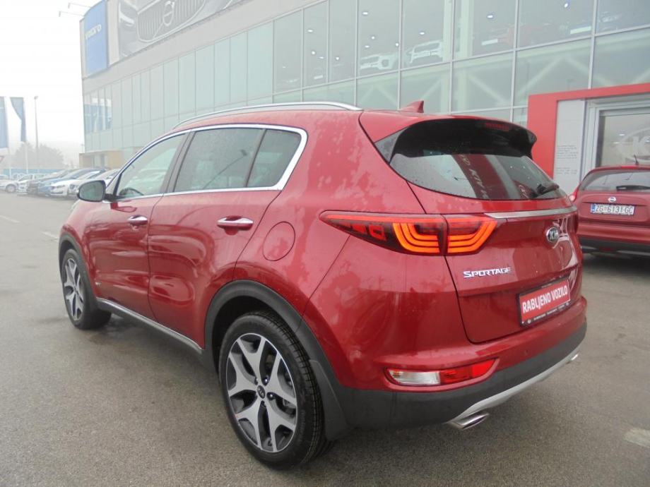 Kia sportage 14 года