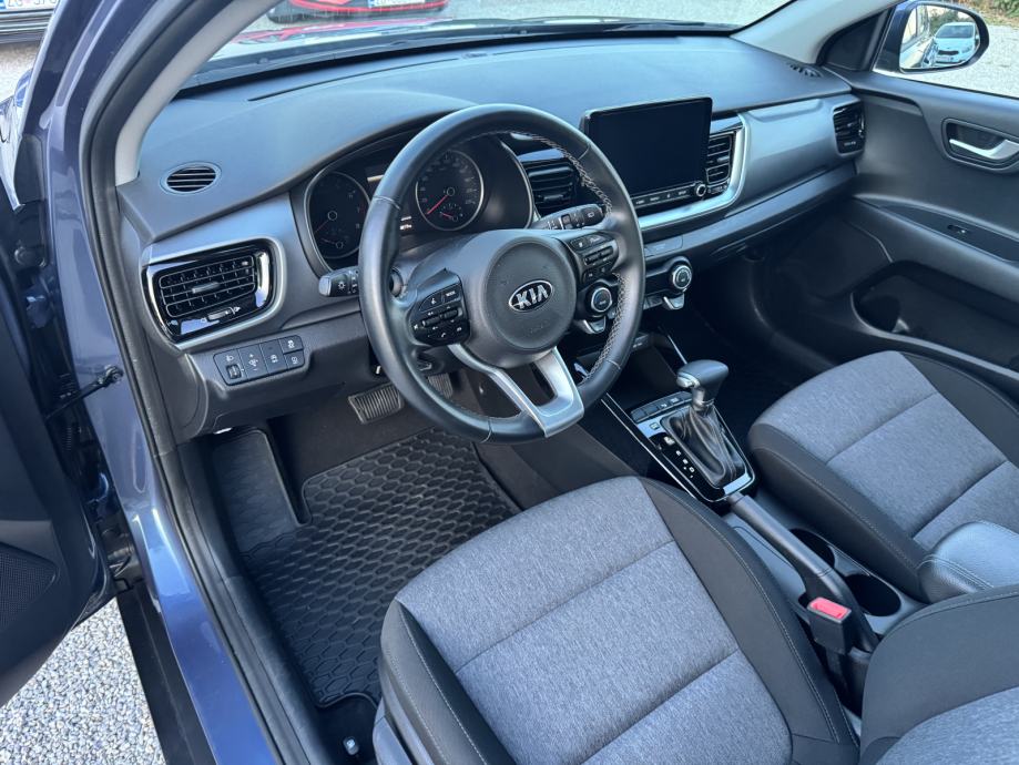 Kia Stonic 1.0 T-GDi AUTOMATIK = 29 000 km = Kupljen nov u HR, fotografija 14