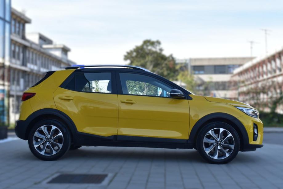 KIA Stonic 1.0 T-GDI EDITION, STRAŽNJA KAMERA, JAMSTVO, fotografija 5