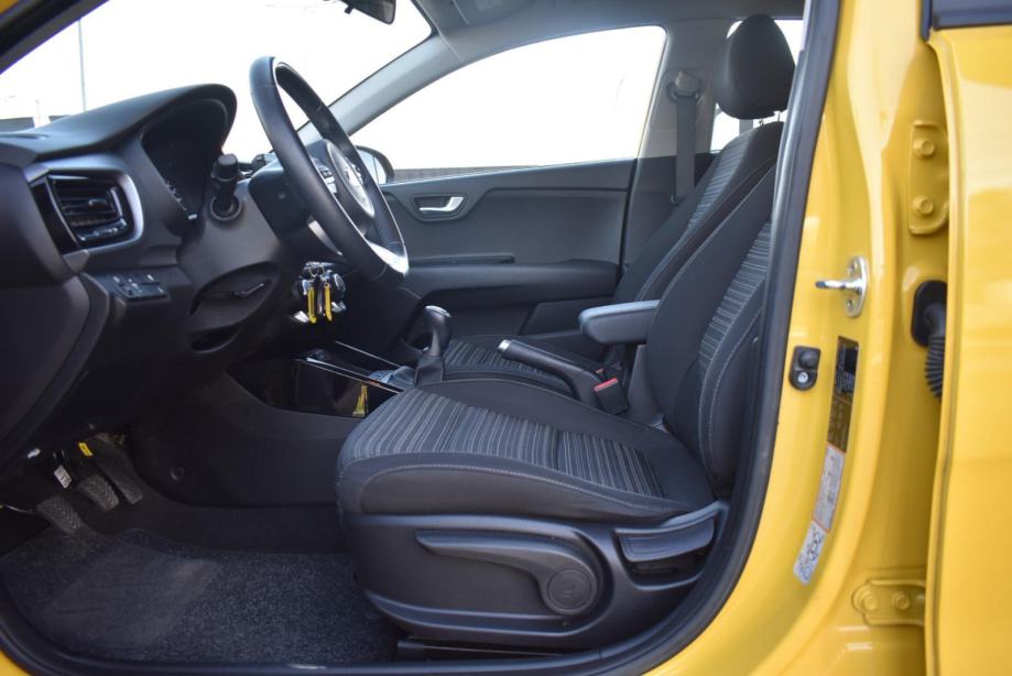KIA Stonic 1.0 T-GDI EDITION, STRAŽNJA KAMERA, JAMSTVO, fotografija 15