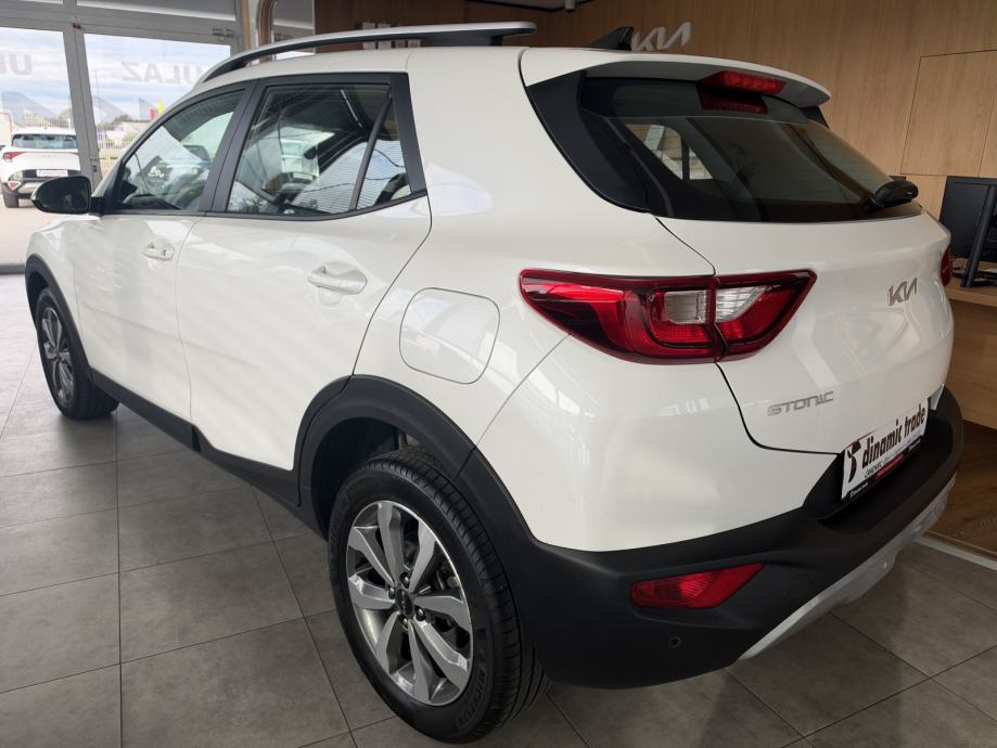 Kia Stonic 1.0 T-GDI Lx Urban+ 7DCT, fotografija 4
