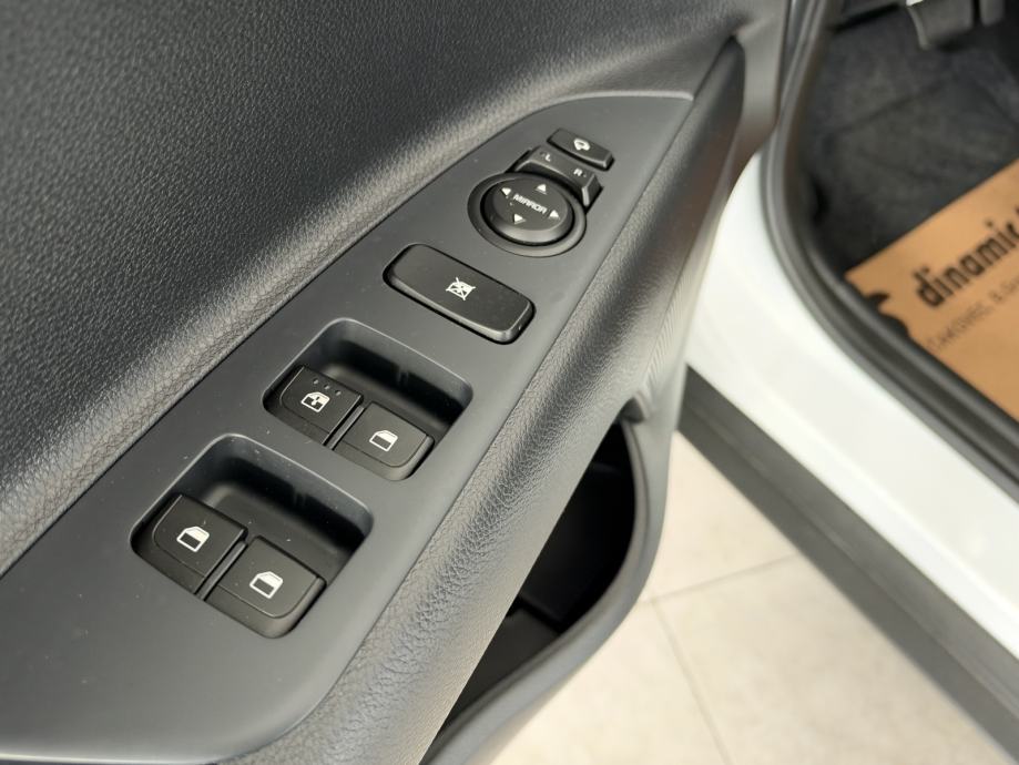Kia Stonic 1.0 T-GDI Lx Urban+ 7DCT, fotografija 8