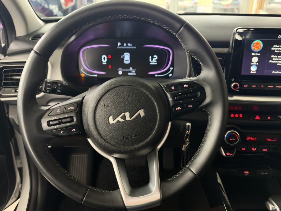 Kia Stonic 1.0 T-GDI Lx Urban+ 7DCT, fotografija 11
