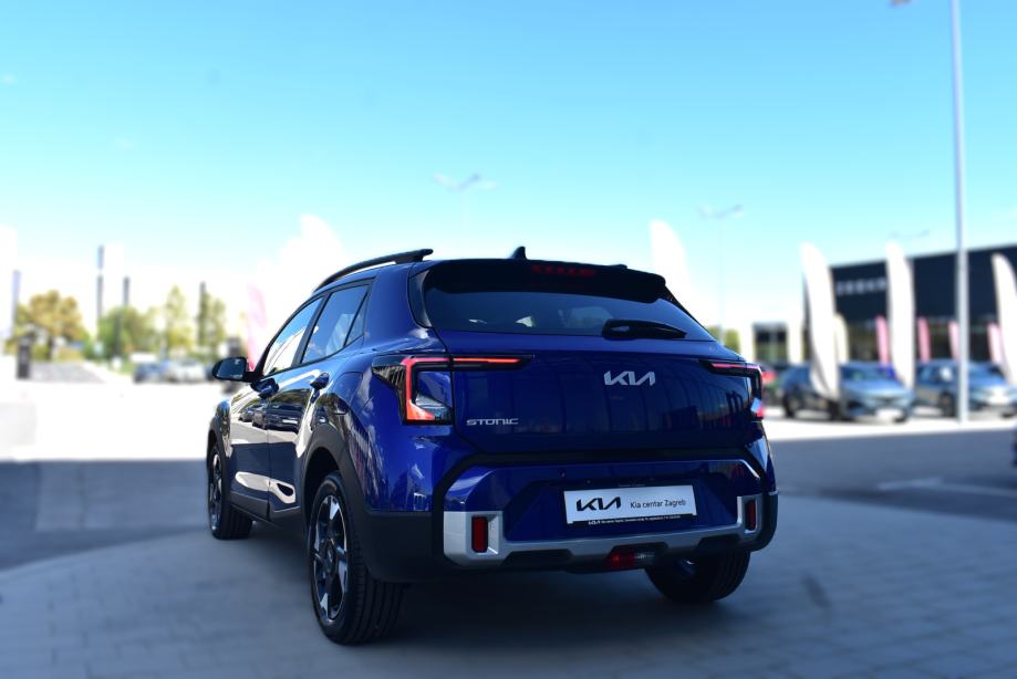 Kia Stonic 1.0 T-GDi, NAV, KAMERA, TEMPOMAT, fotografija 9
