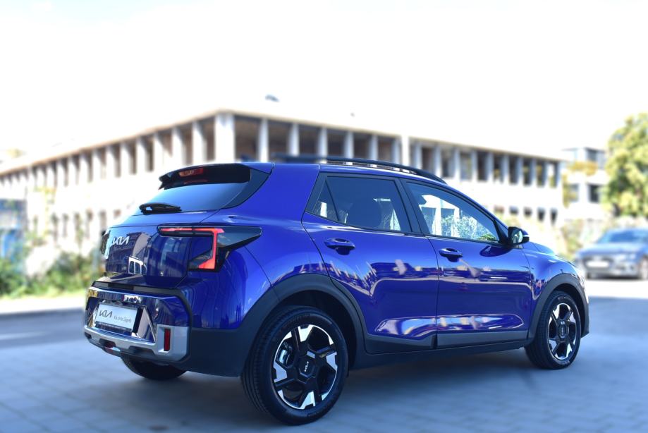 Kia Stonic 1.0 T-GDi, NAV, KAMERA, TEMPOMAT, fotografija 6