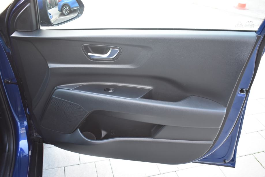 Kia Stonic 1.0 T-GDi, NAV, KAMERA, TEMPOMAT, fotografija 20