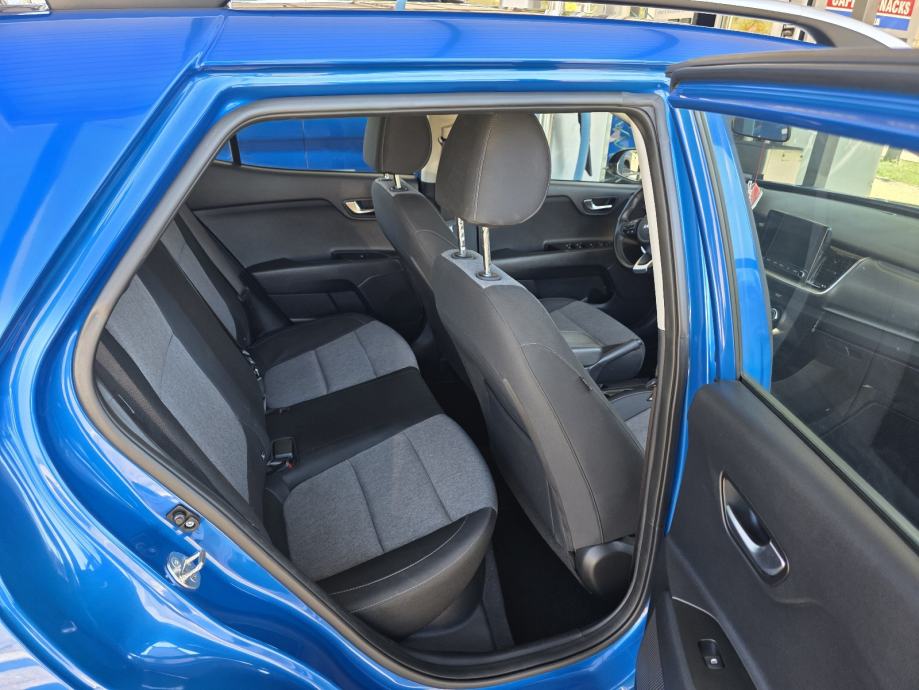 Kia Stonic 1.0 T-GDi, fotografija 7