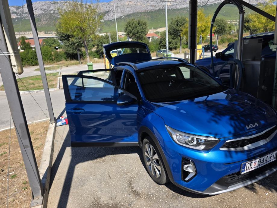 Kia Stonic 1.0 T-GDi, fotografija 10
