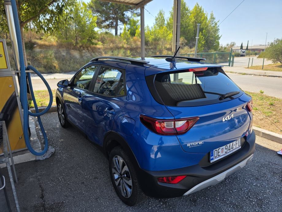 Kia Stonic 1.0 T-GDi, fotografija 4