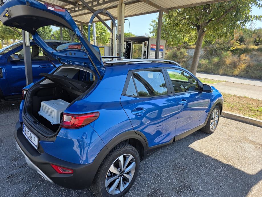 Kia Stonic 1.0 T-GDi, fotografija 6