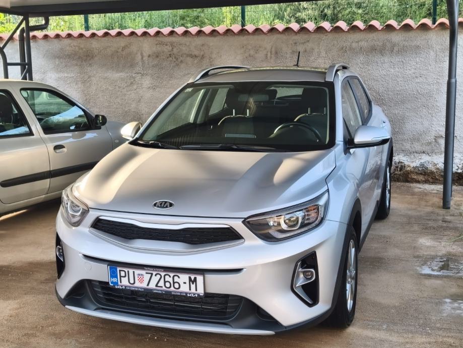 Kia Stonic 1.2 2021, fotografija 2