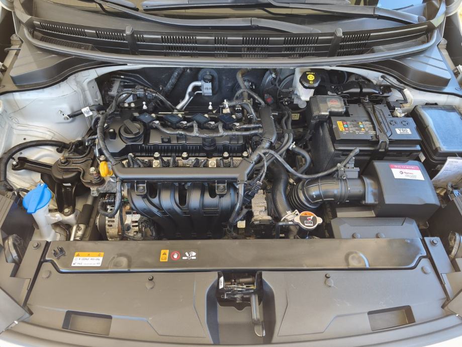 Kia Stonic 1.2 2021, fotografija 5
