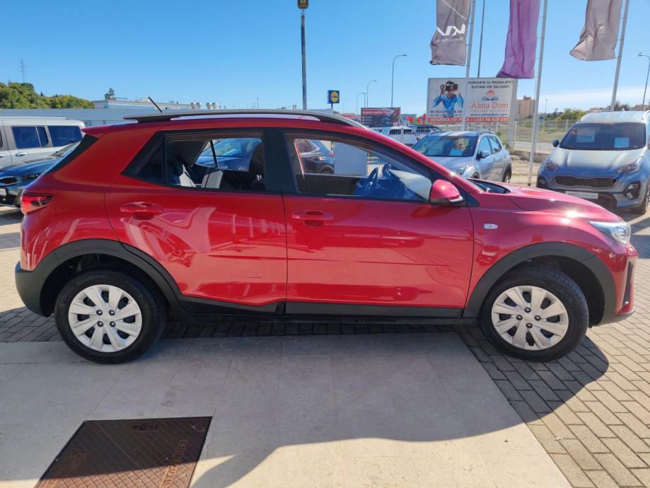 KIA Stonic 1.2 DPI FUN, fotografija 6