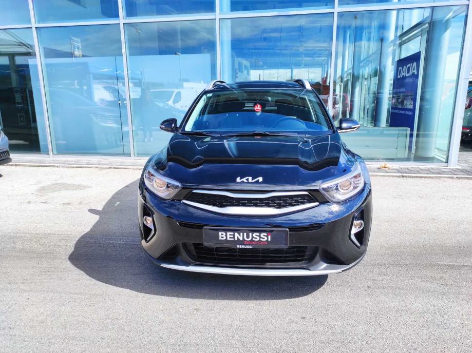 KIA STONIC 1.2 GAS, 2022 god.