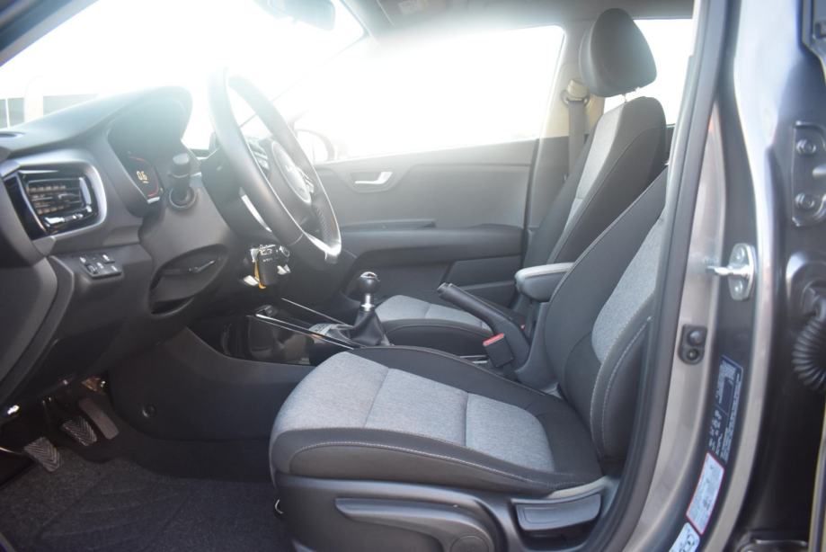 KIA Stonic 1.2 URBAN, NAVIGACIJA , JAMSTVO, fotografija 15