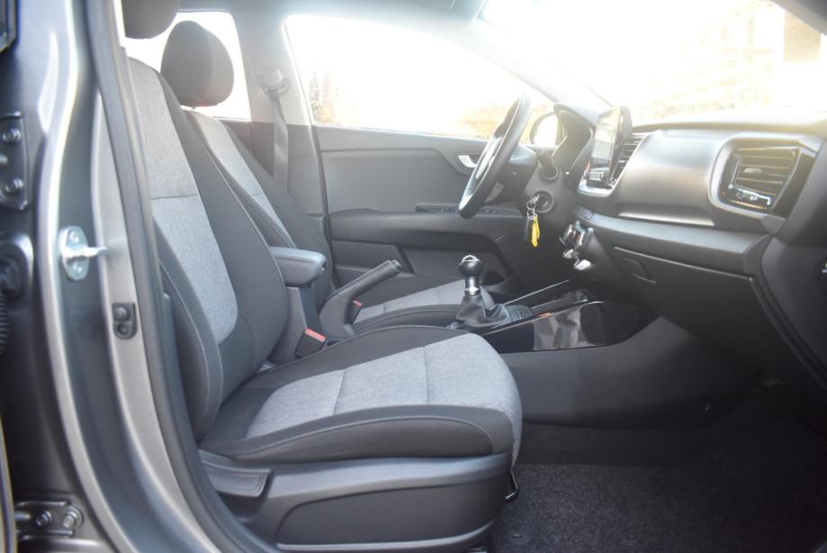 KIA Stonic 1.2 URBAN, NAVIGACIJA , JAMSTVO, fotografija 17