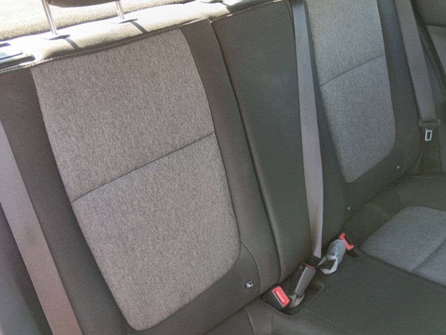 KIA STONIC 1.2 LX 85 KS URBAN *VOZILO S JAMSTVOM*, fotografija 19